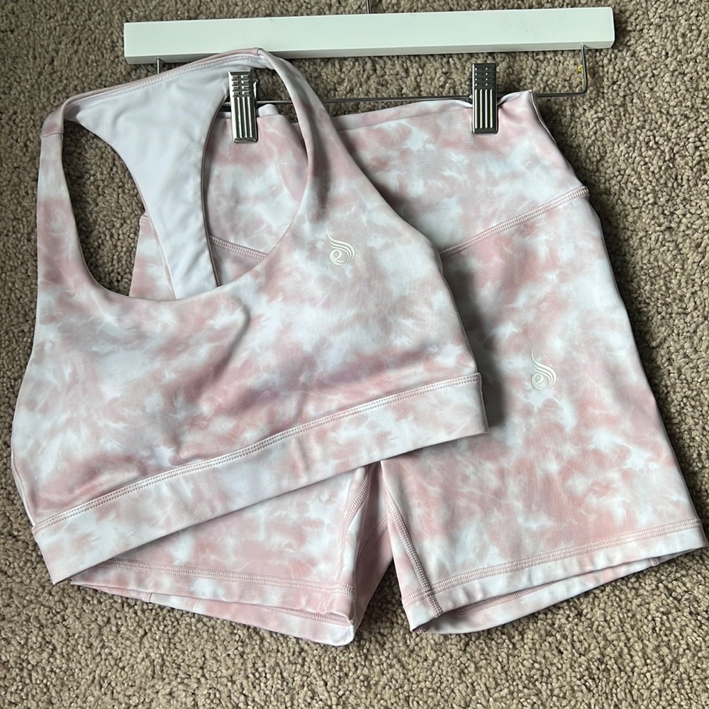 TIE DYE MID LENGTH SHORTS + TOP